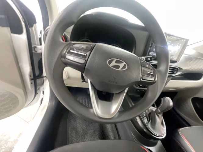 HYUNDAI GRAND I-10 - 2026 - HIX - Automarket - Imagen 6