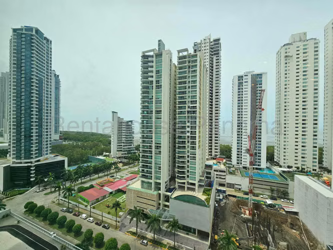 Apartamento en Alquiler en Costa del Este MPM 26-8278