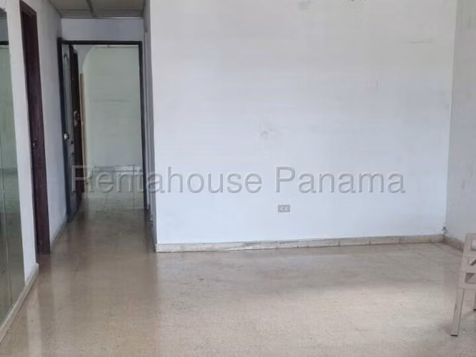 Venta de Casa en Chanis San Gerardo Mayela CCO