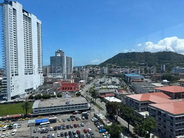 Alquiler de Comercial en Avenida Balboa Balboa Office KC - Imagen 17