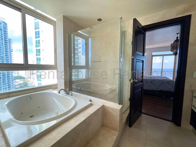 MB26-6064 Venta de Apartamento en Punta Pacifica Ph Pacific Point Solo Cliente Directo