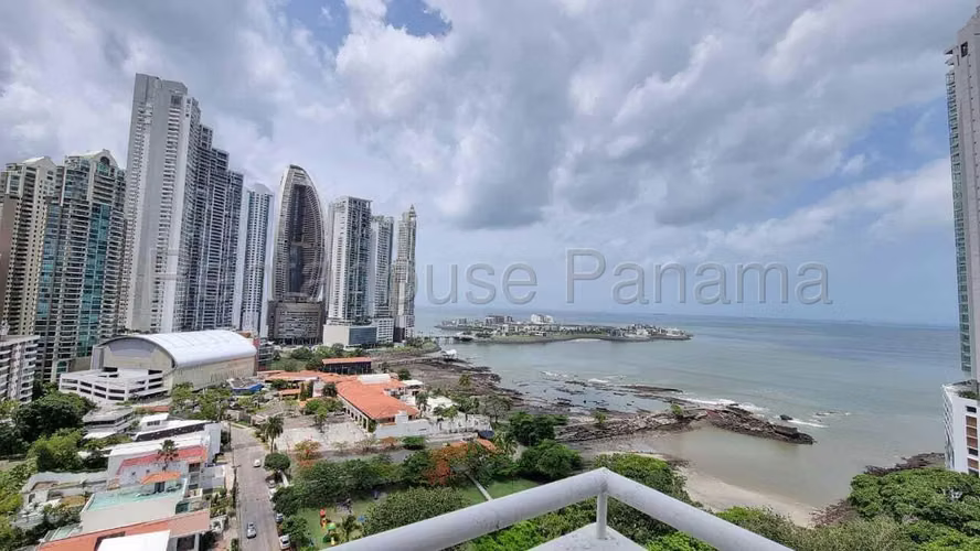 Alquiler de Apartamento en Paitilla Ph Torre del Parque Solo Cliente Directo MC