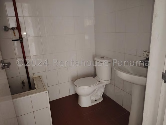 Local Comercial en Alquiler en Vista Hermosa JG