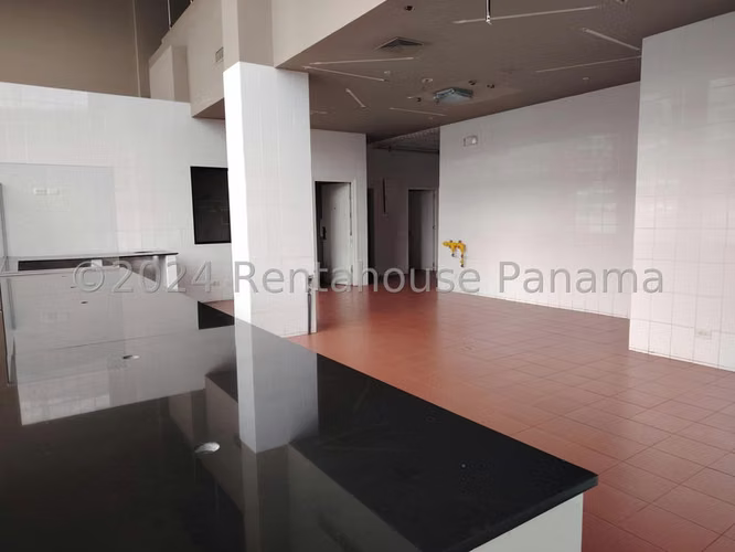 Local Comercial en Alquiler en Vista Hermosa JG