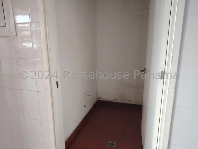 Local Comercial en Alquiler en Vista Hermosa JG