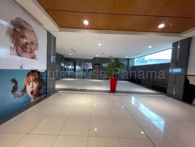 Local Comercial en Alquiler en El Dorado JG