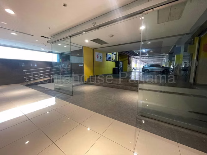 Local Comercial en Alquiler en El Dorado JG