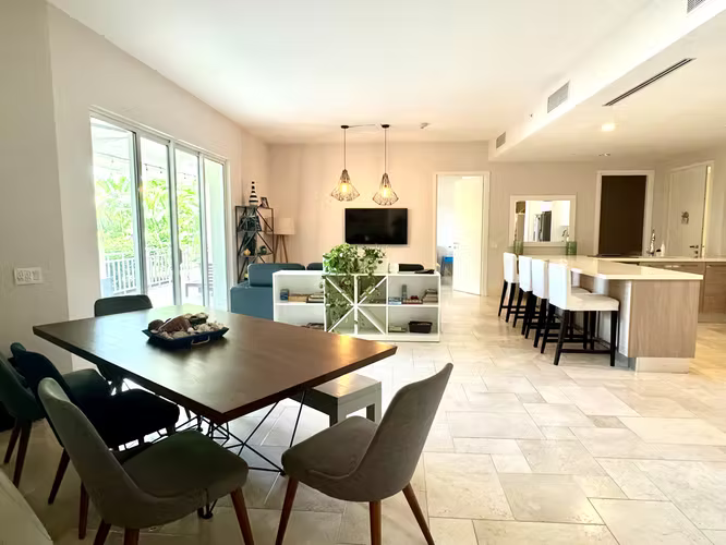 BUENAVENTURA-PH PUNTARENA- PLANTA BAJA - VENTA