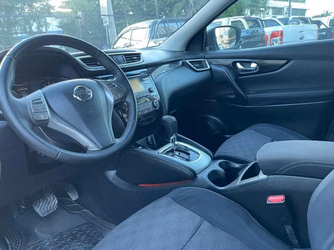 NISSAN QASHQAI 2015 AUTOMATICO - Imagen 5