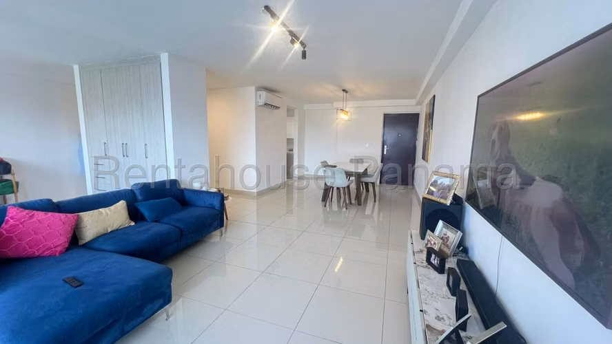 Alquiler de apartamento en Bellavista AK