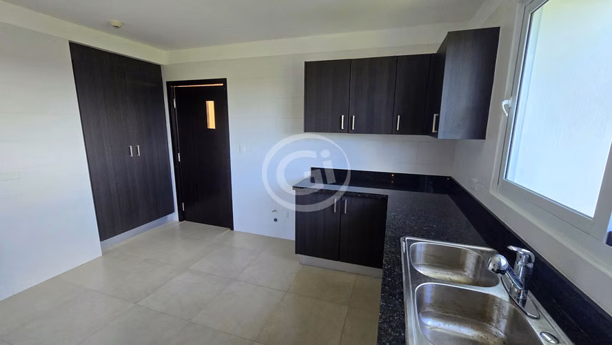 Venta Apartamento a Estrenar Altos de Panama. Remate