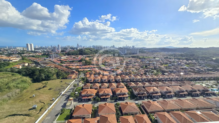 Venta Apartamento a Estrenar Altos de Panama. Remate
