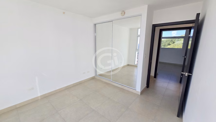 Venta Apartamento a Estrenar Altos de Panama. Remate