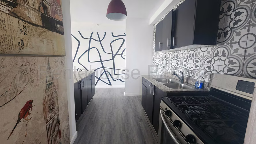 Venta de apartamento en Pueblo Nuevo AK