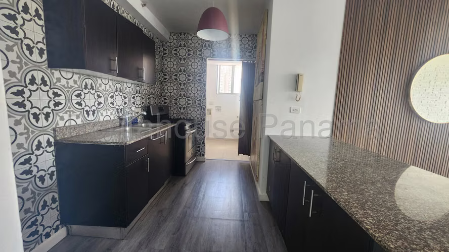 Venta de apartamento en Pueblo Nuevo AK