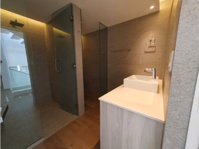 Alquiler Moderno Town Houses en Clayton  de 3 niveles, cerca de ciudad del saber - Imagen 12