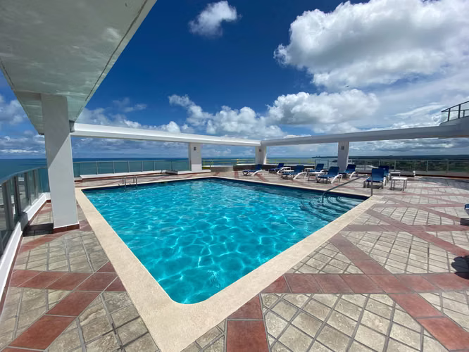 Exquisito Apartamento de Una Recámara en Venta en Coronado Bay