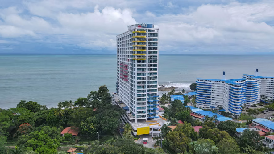 Exquisito Apartamento de Una Recámara en Venta en Coronado Bay