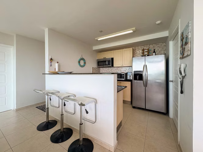 Exquisito Apartamento de Una Recámara en Venta en Coronado Bay