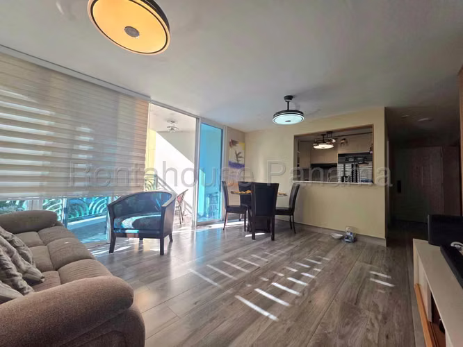 Venta de apartamento en Edison Park AK