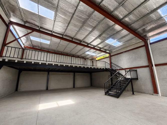 GALERA - BODEGA - EN VENTA | RÍO ABAJO  600 M2