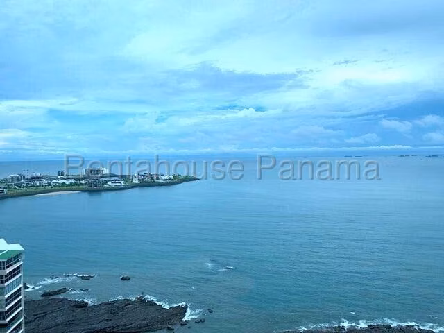 Venta de apartamento en Punta Paitilla AK