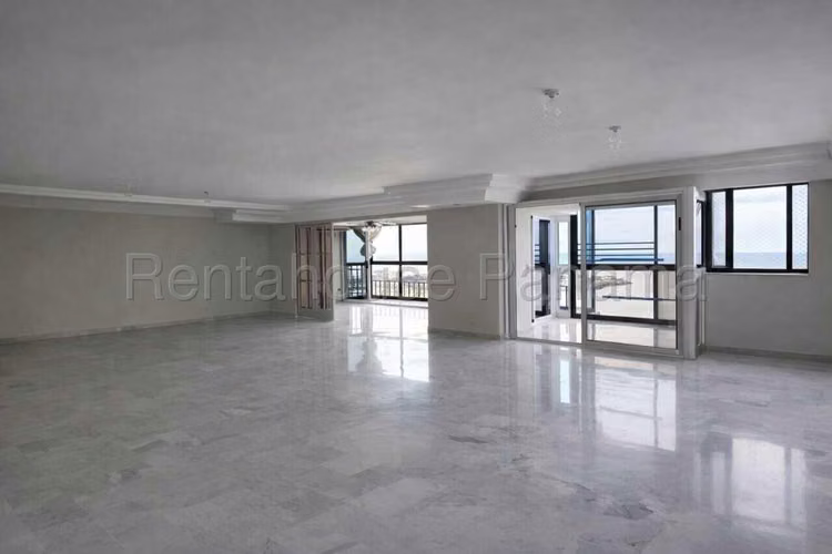 Venta de apartamento en Punta Paitilla AK