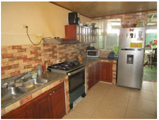CASA EN VENTA/ URBANIZACION NUEVO TOCUMEN