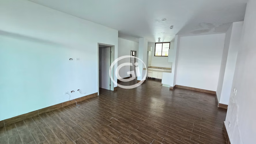 Venta Apartamento Costamare con Patio Costa Sur. Remate