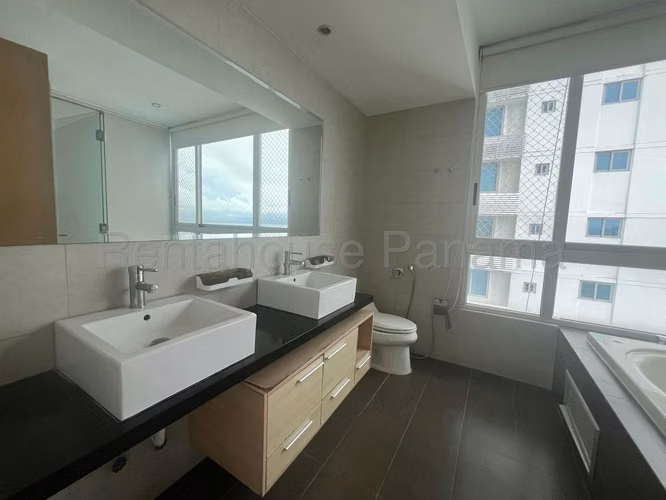 VENTA DE APARTAMENTO COSTA DEL ESTE GM