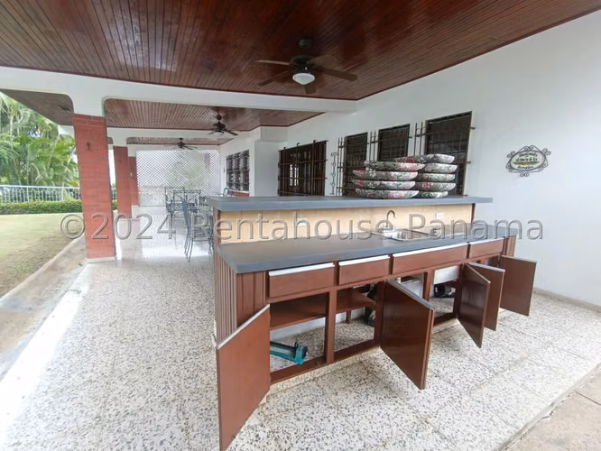 VENTA DE CASA ALTOS DEL GOLF GM - Imagen 6