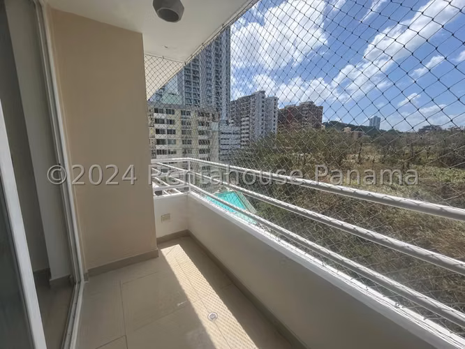 VENTA DE APARTAMENTO EN GREEN PARK CONDADO DEL REY HQ