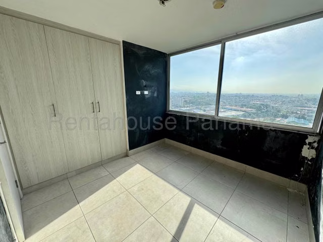 Apartamento en venta en Tumba Muerto YM