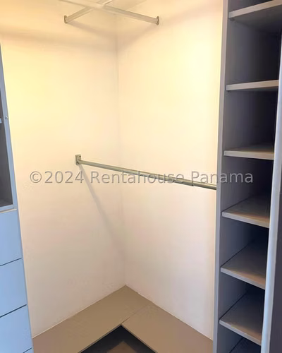 Se Alquila Apartamento en San Francisco VLU26-8873