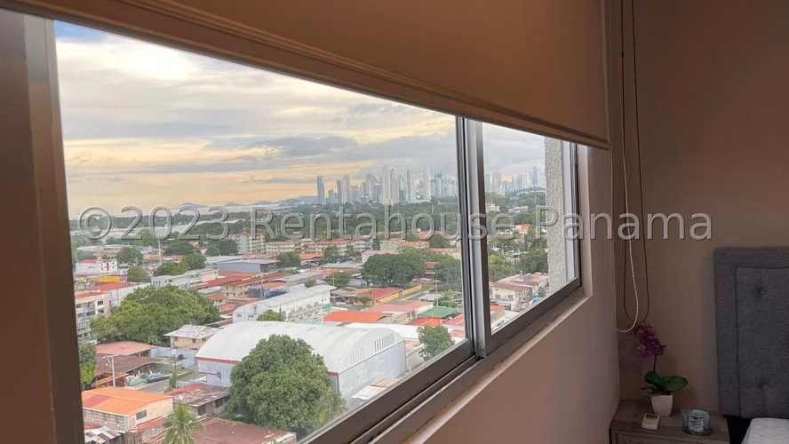Se Vende Apartamento en Parque Lefevre MDV26-8862