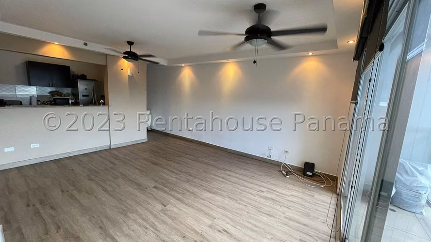 Se Vende Apartamento en Parque Lefevre MDV26-8862