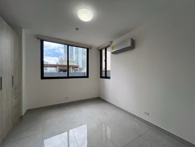 Venta de apartamento en PH Prestige Cerca del Parque Urraca en Bella Vista