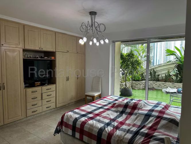 Se Vende Apartamento en Punta Pacifica MDV26-887
