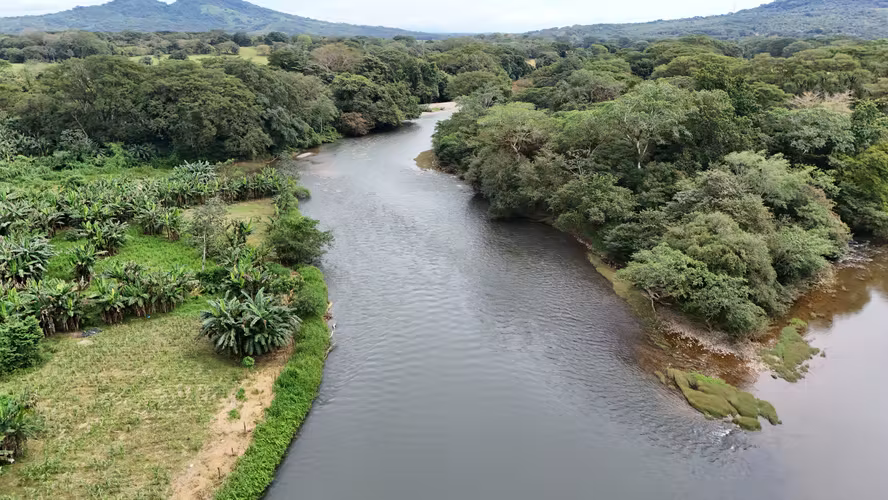 En venta, Finca bordea Río Fonseca, en San Lorenzo, Chiriquí, Panamá - Imagen 3