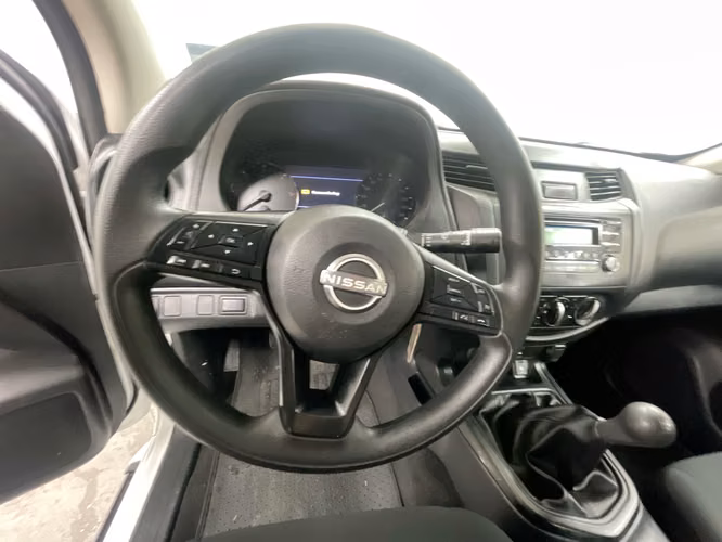 NISSAN NP300 FRONTIER - 2025 - PFNX - Automarket - Imagen 6