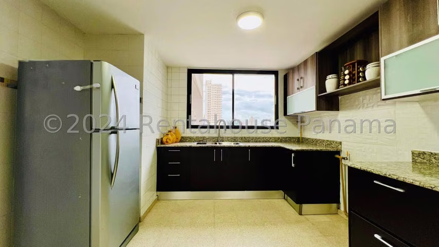 Vendo apartamento en Obarrio LF26-4127 Solo Cliente Directo