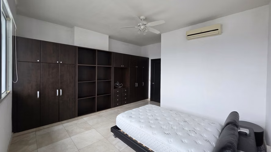 Venta Apartamento Costa del Este  PH Vitri  #1