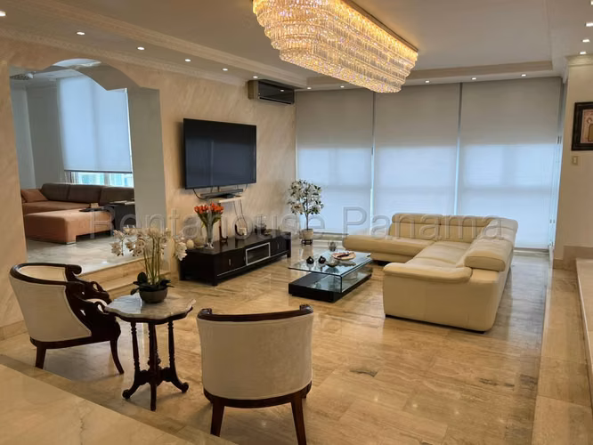 Venta de apartamento en Punta Pacifica AK