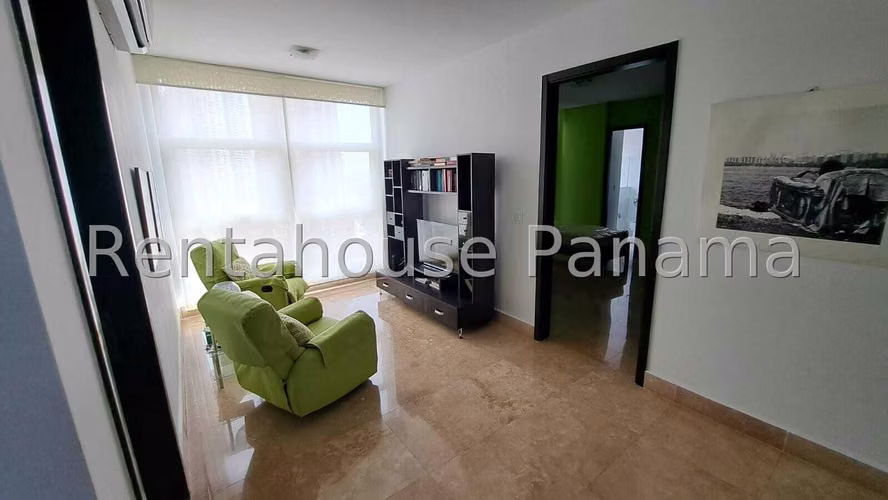 Venta de apartamento en Punta Pacifica AK