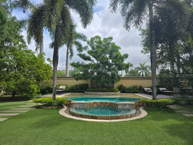 Exclusiva Residencia de Lujo en Costa del Este: Amplitud, Elegancia y Confort - Imagen 19