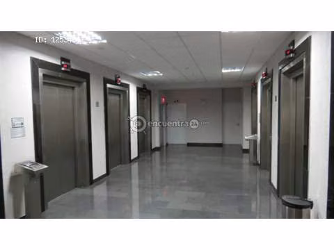 ALQUILER OFICINA EQUIPADA Torre Banesco 92m2 - NEGOCIABLE