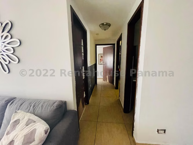 Venta de apartamento en Condado del Rey AK