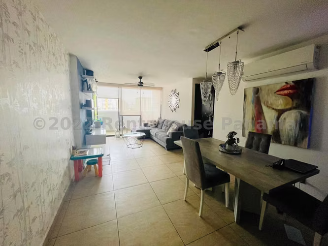 Apartment for Sale in Condado del Rey AK