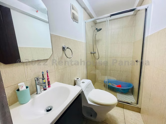 Venta de apartamento en Condado del Rey AK