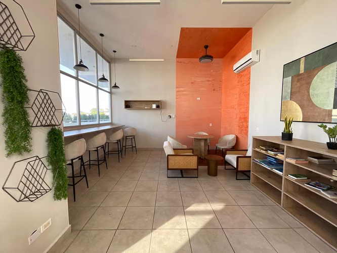 Venta de Apartamento en el PH Gaudi, Hato Pintado Vía España